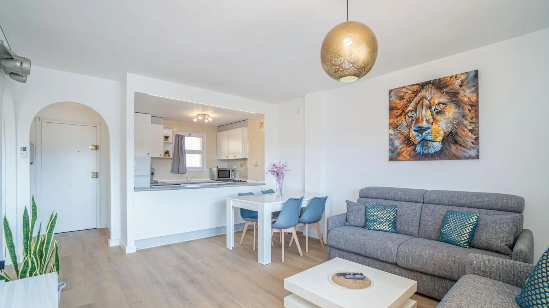Milenial Immo Apartment With Parking In Roses Espagne